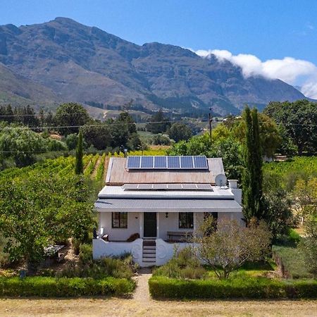 Designer Farm Cottage On Farm Франшхоек Екстериор снимка